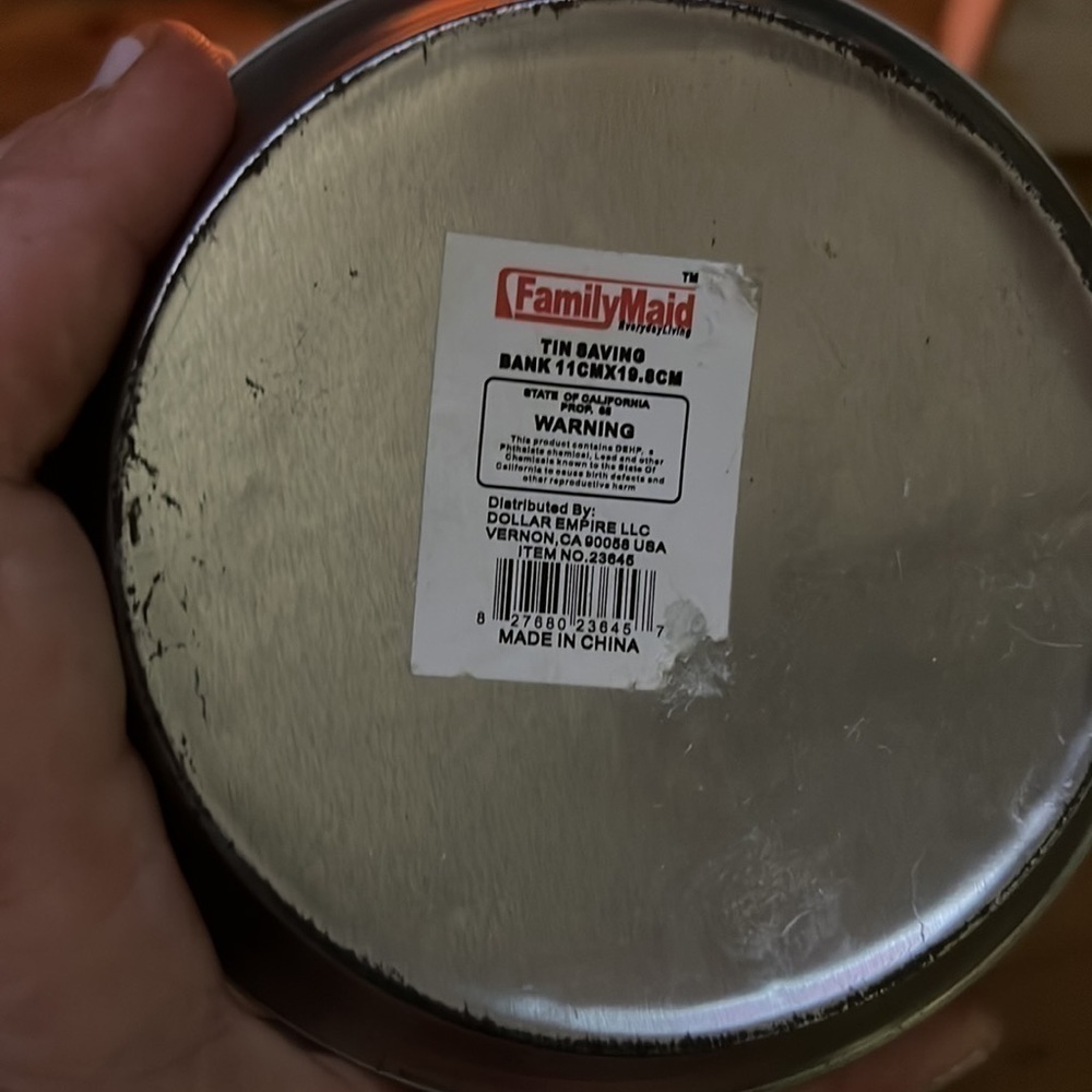 Hundred Dollar Bill Coin Bank - Picture 3 of 3